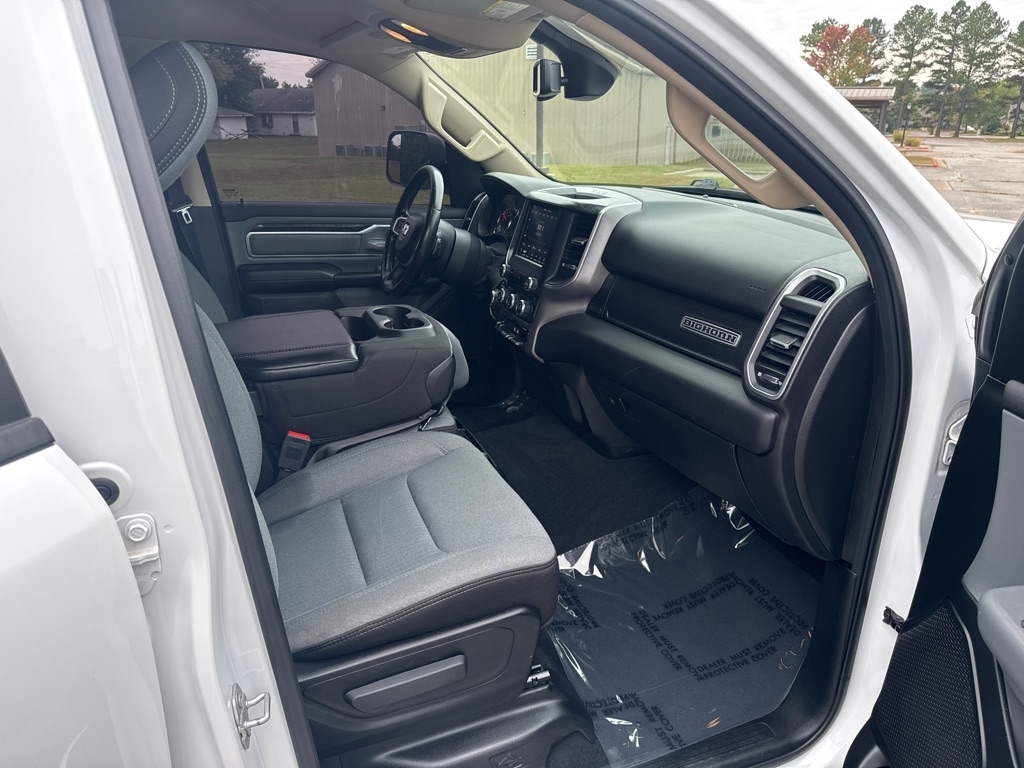 RAM 1500 Big Horn Crew Cab SWB 4WD 2019