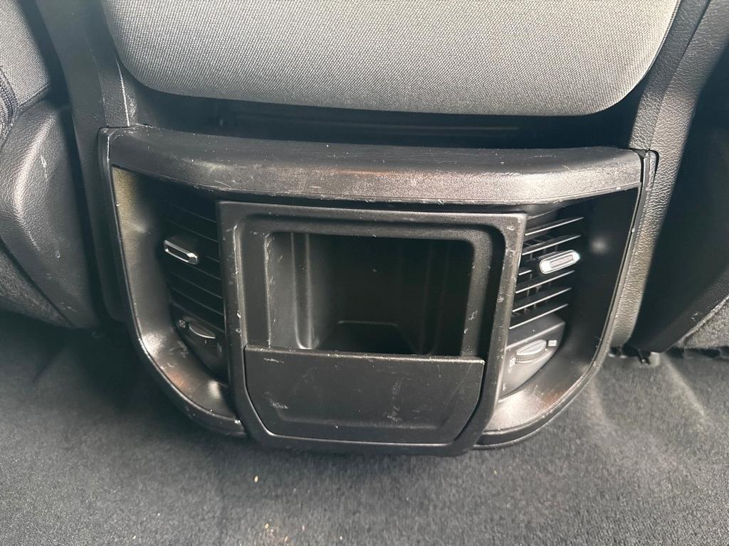 RAM 1500 Big Horn Crew Cab SWB 4WD 2019