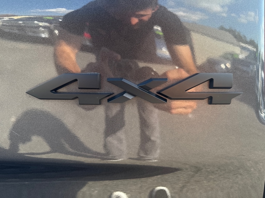 RAM 1500 Big Horn Crew Cab SWB 4WD 2022