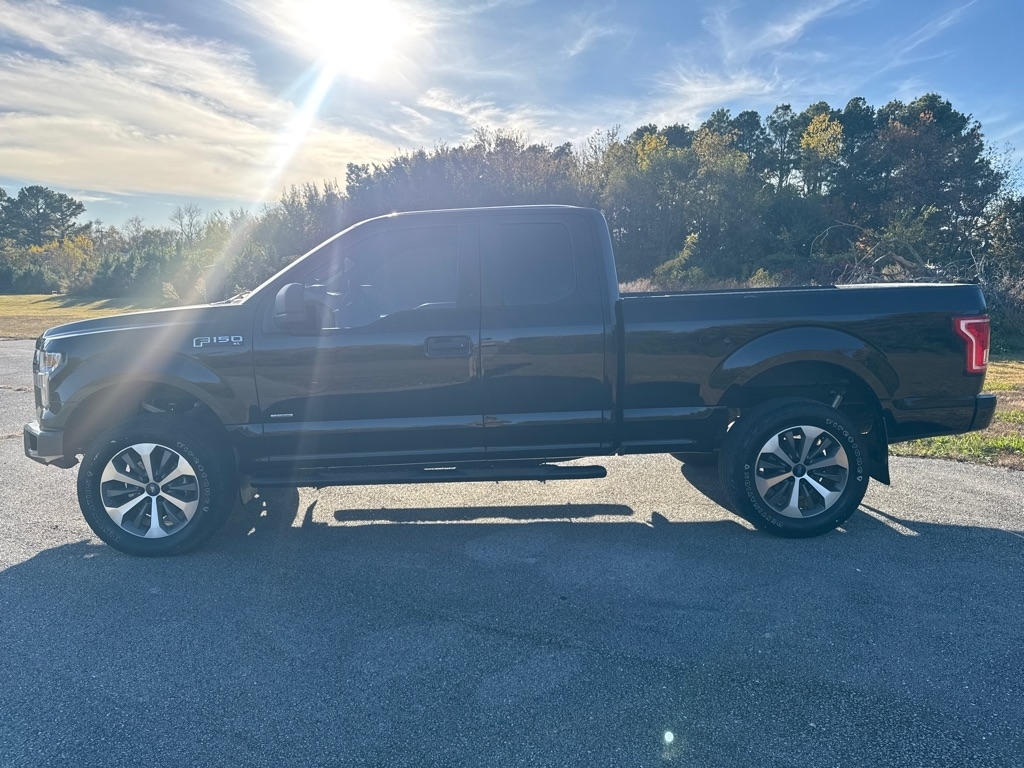 Ford F-150 Lariat SuperCab 6.5-ft. 4WD 2017