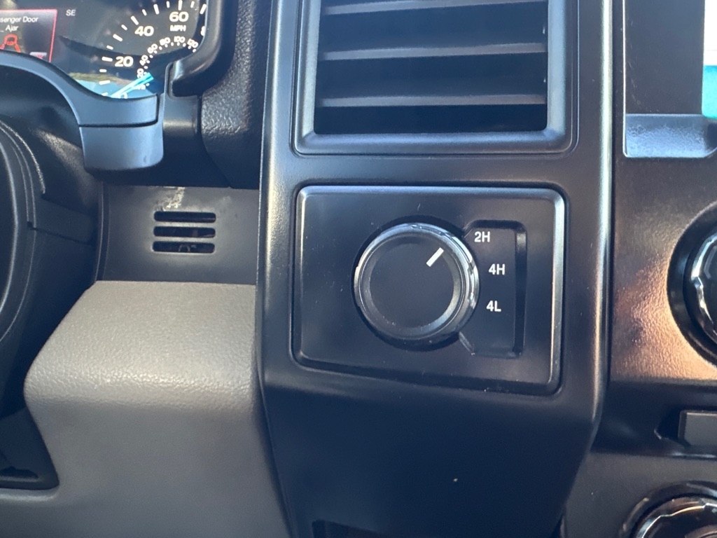 Ford F-150 Lariat SuperCab 6.5-ft. 4WD 2017