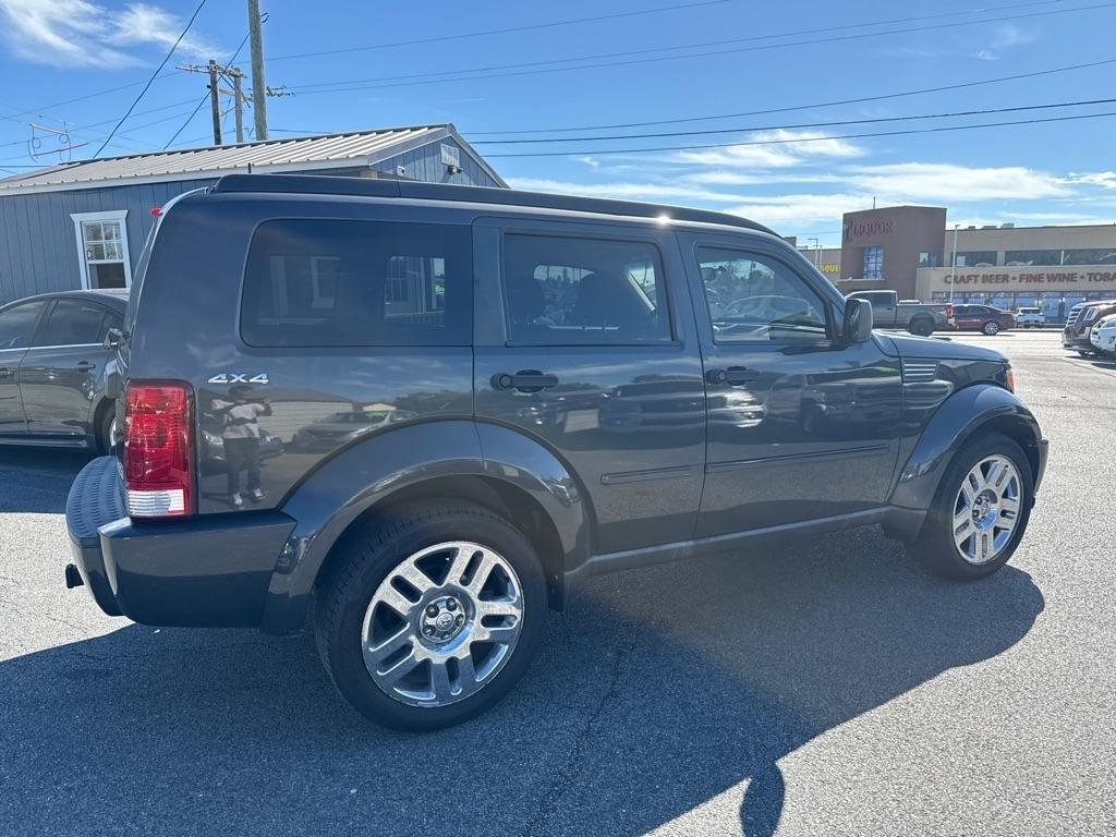 Dodge Nitro Heat 4WD 2010