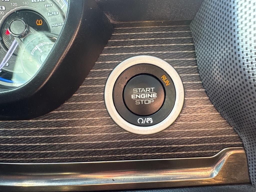 RAM 1500 Limited Crew Cab SWB 4WD 2019