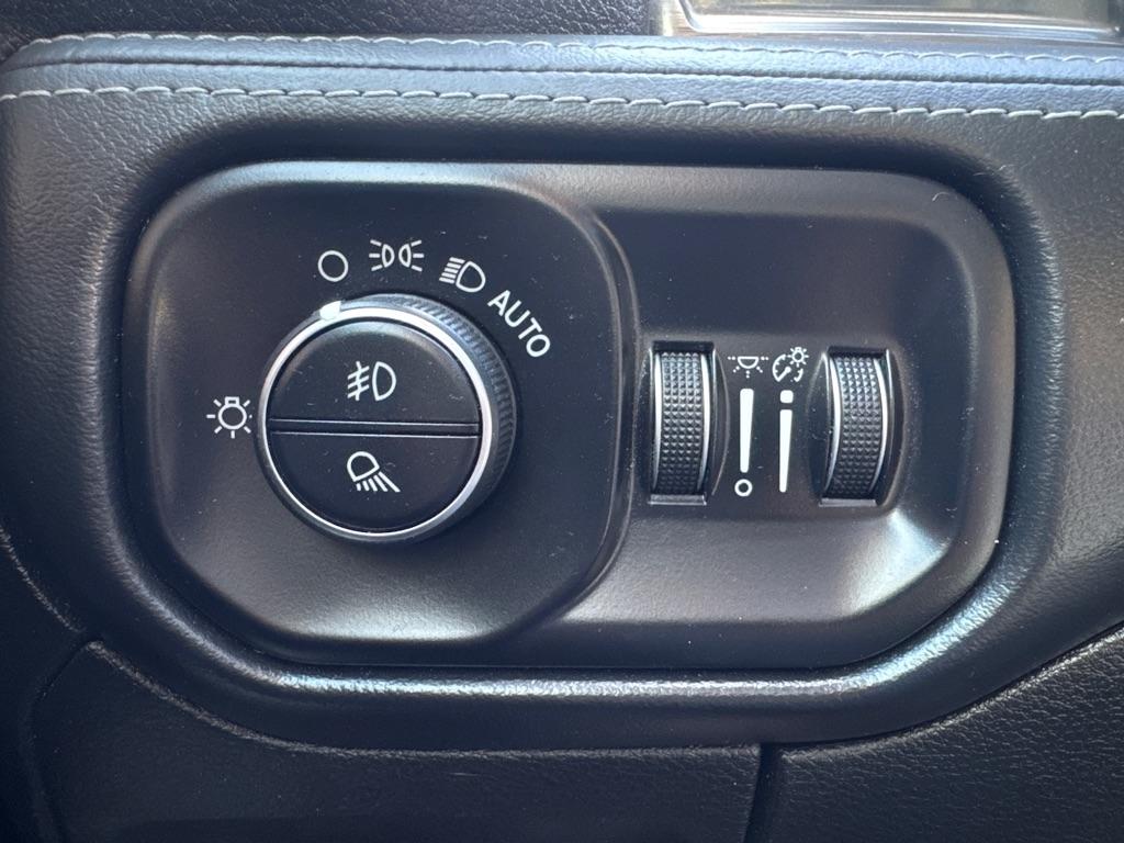 RAM 1500 Limited Crew Cab SWB 4WD 2019