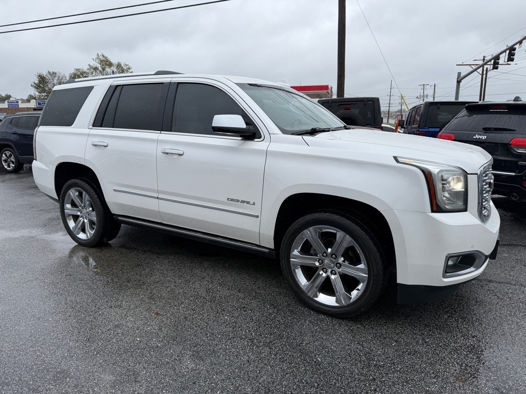 GMC Yukon Denali 4WD 2018