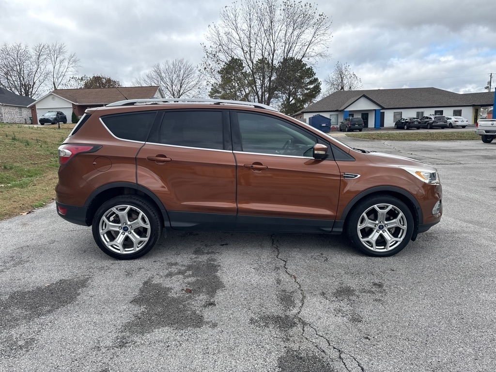 Ford Escape Titanium FWD 2017
