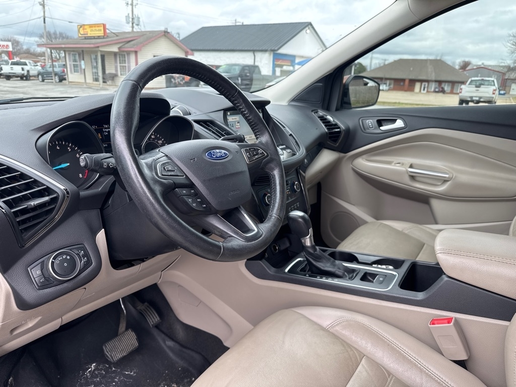 Ford Escape Titanium FWD 2017