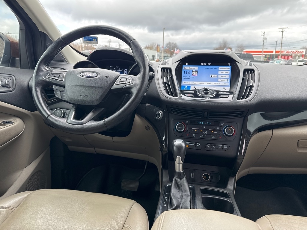 Ford Escape Titanium FWD 2017