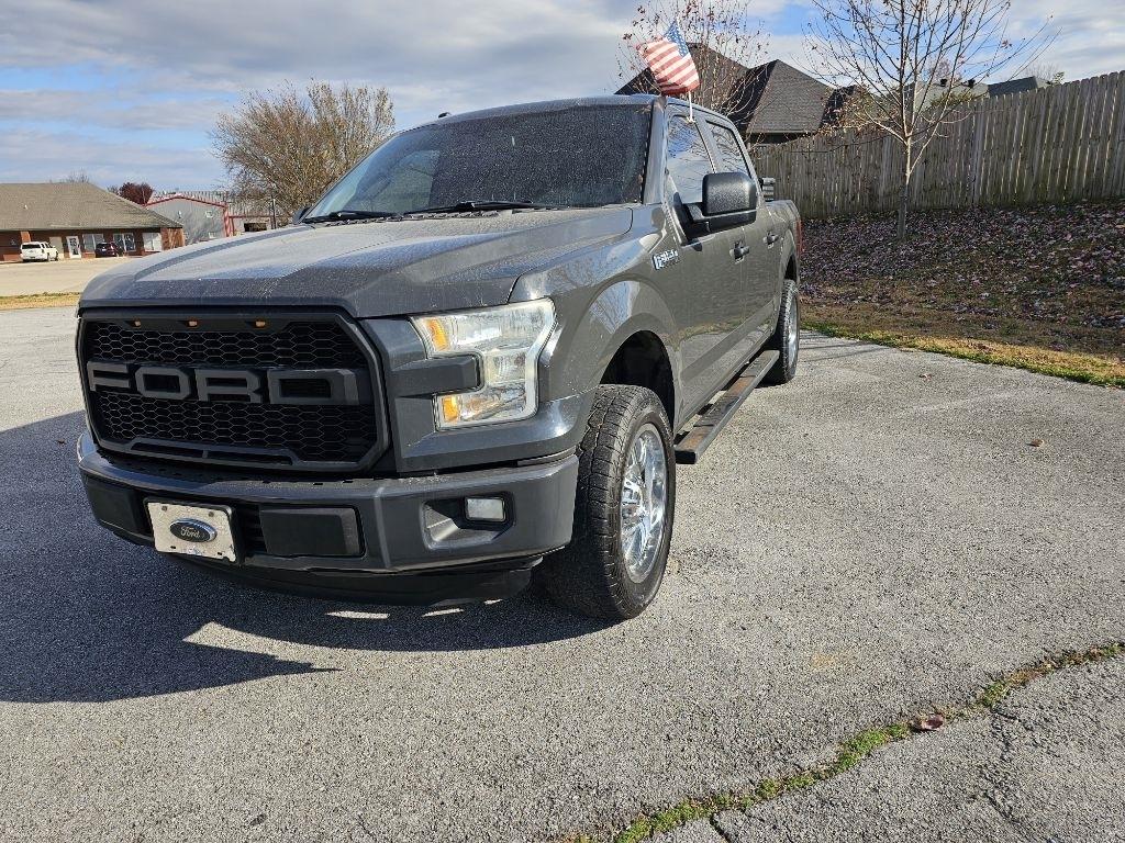 Ford F-150 XL SuperCrew 5.5-ft. Bed 2WD 2016
