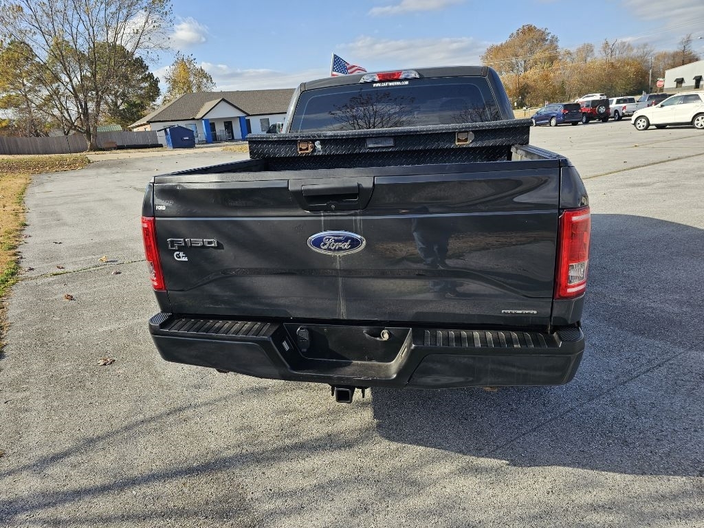 Ford F-150 XL SuperCrew 5.5-ft. Bed 2WD 2016