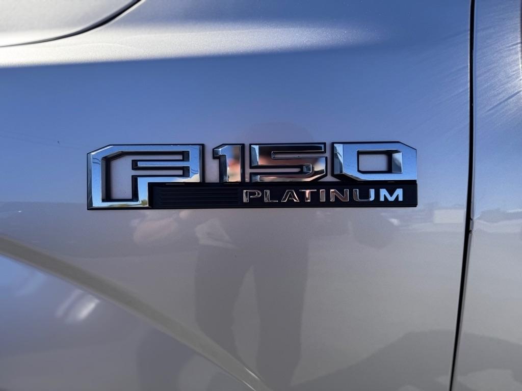 Ford F-150 XL SuperCrew 5.5-ft. Bed 2WD 2015