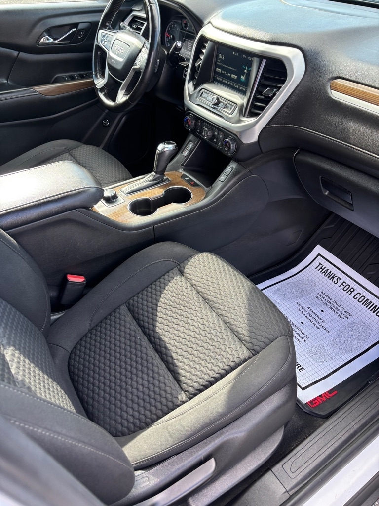 GMC Acadia SLE-2 FWD 2018