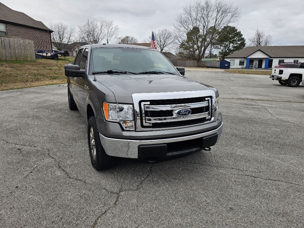 Ford F-150 XL SuperCrew 5.5-ft. Bed 4WD 2013