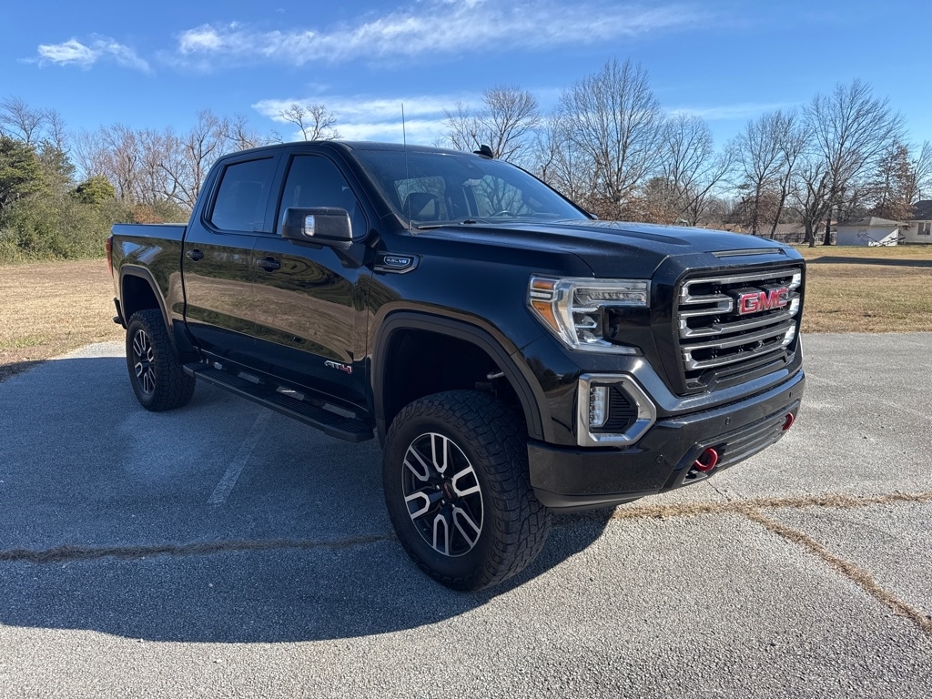 GMC Sierra 1500 AT4 Crew Cab Long Box 4WD 2019