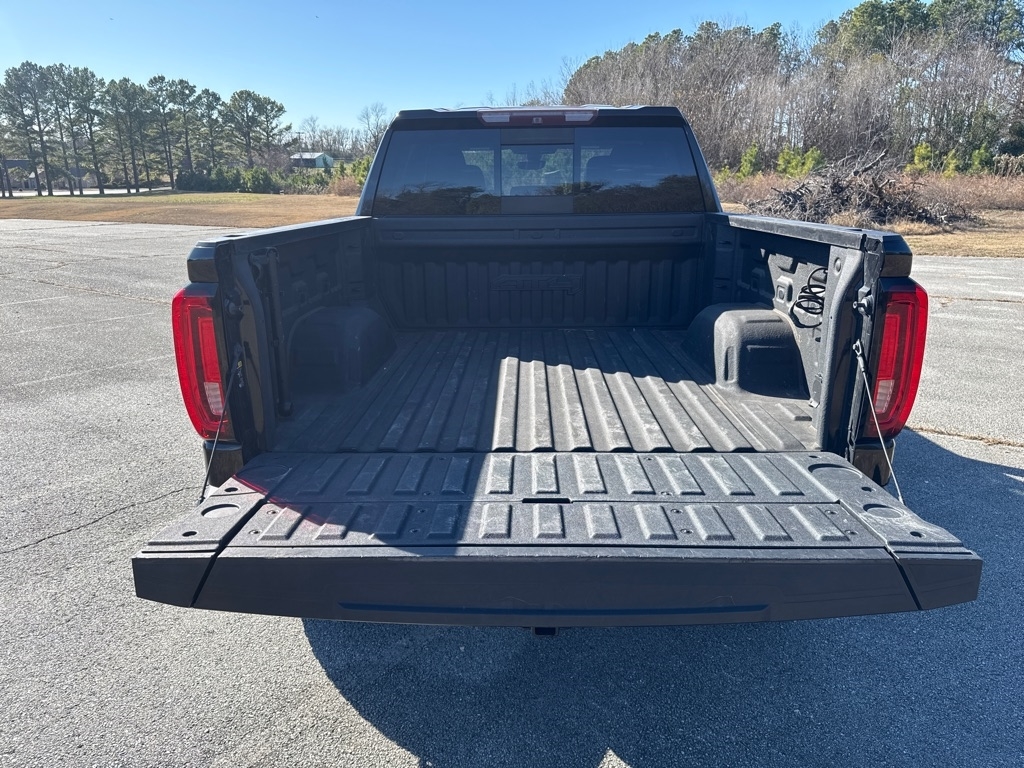 GMC Sierra 1500 AT4 Crew Cab Long Box 4WD 2019
