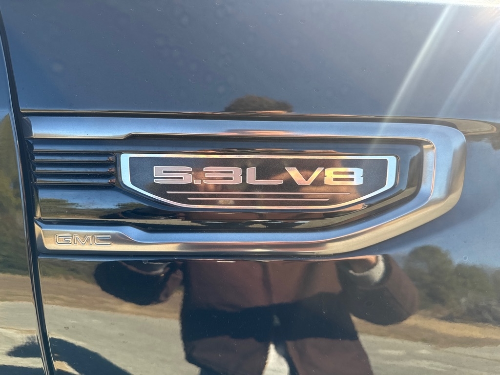 GMC Sierra 1500 AT4 Crew Cab Long Box 4WD 2019