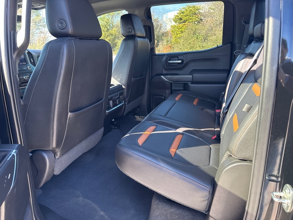 GMC Sierra 1500 AT4 Crew Cab Long Box 4WD 2019