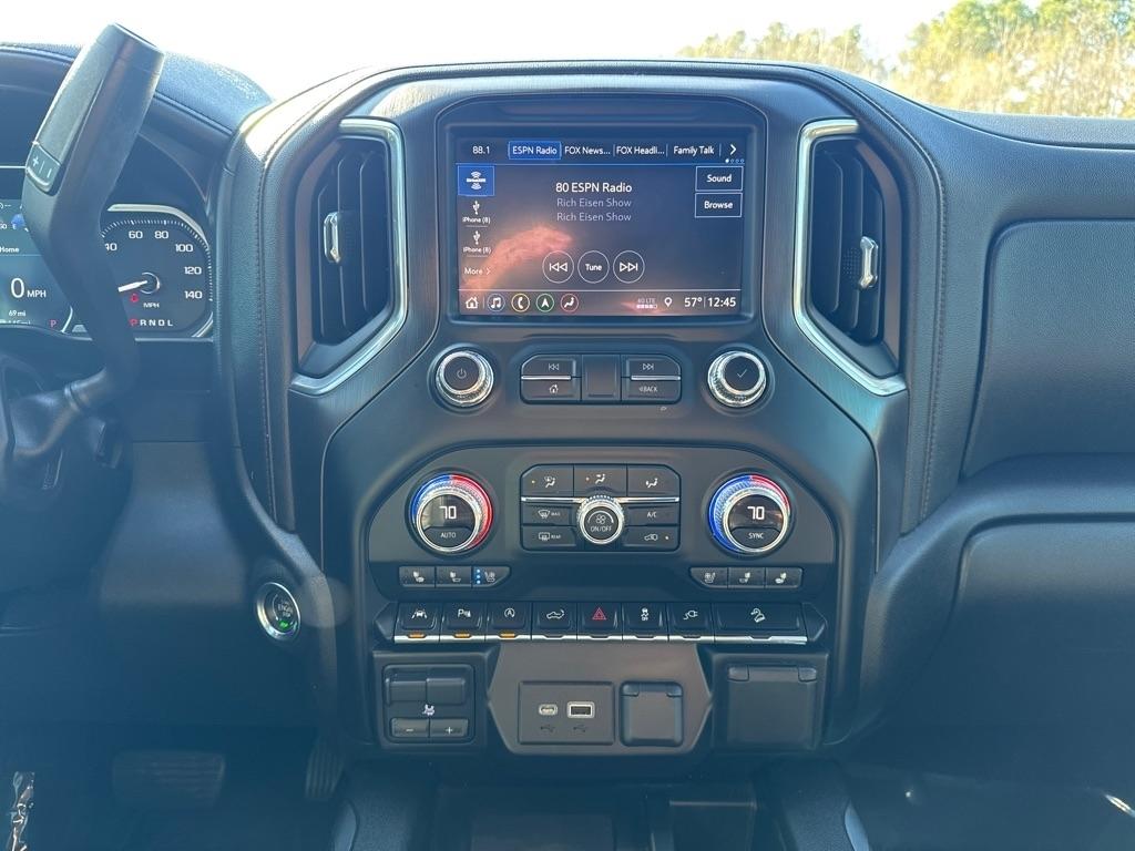 GMC Sierra 1500 AT4 Crew Cab Long Box 4WD 2019