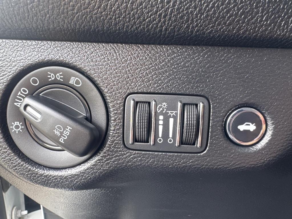 Dodge Challenger SXT 2019