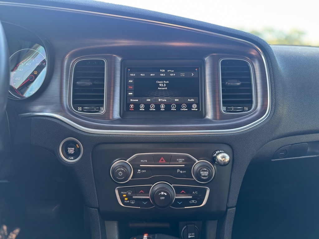 Dodge Charger SXT 2018