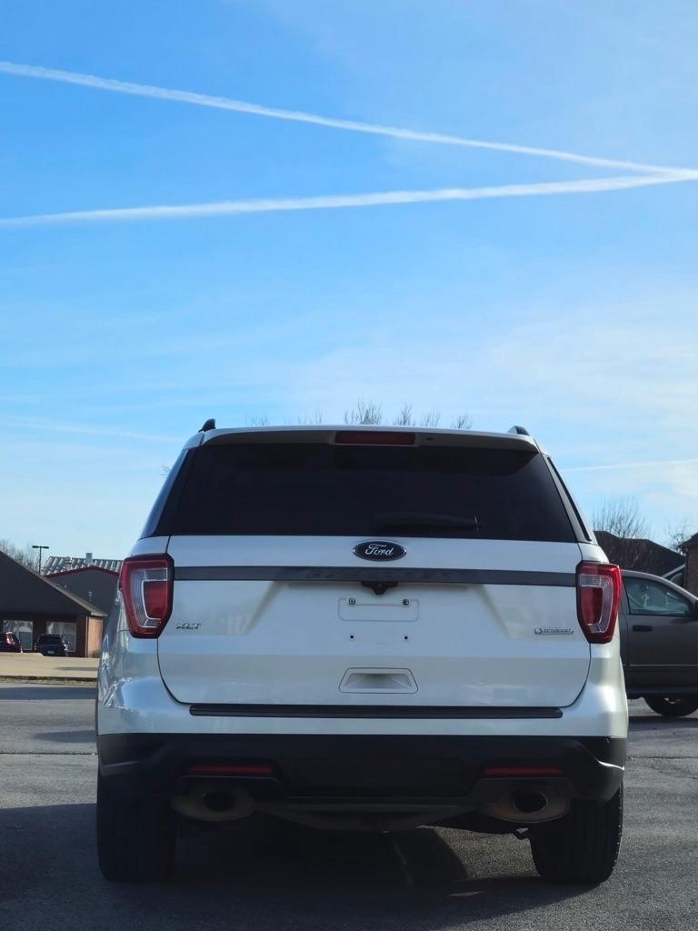 Ford Explorer XLT FWD 2018