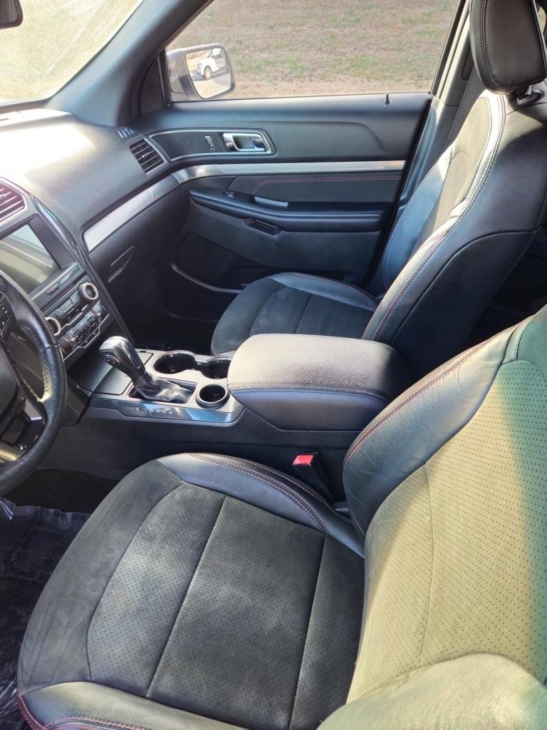 Ford Explorer XLT FWD 2018