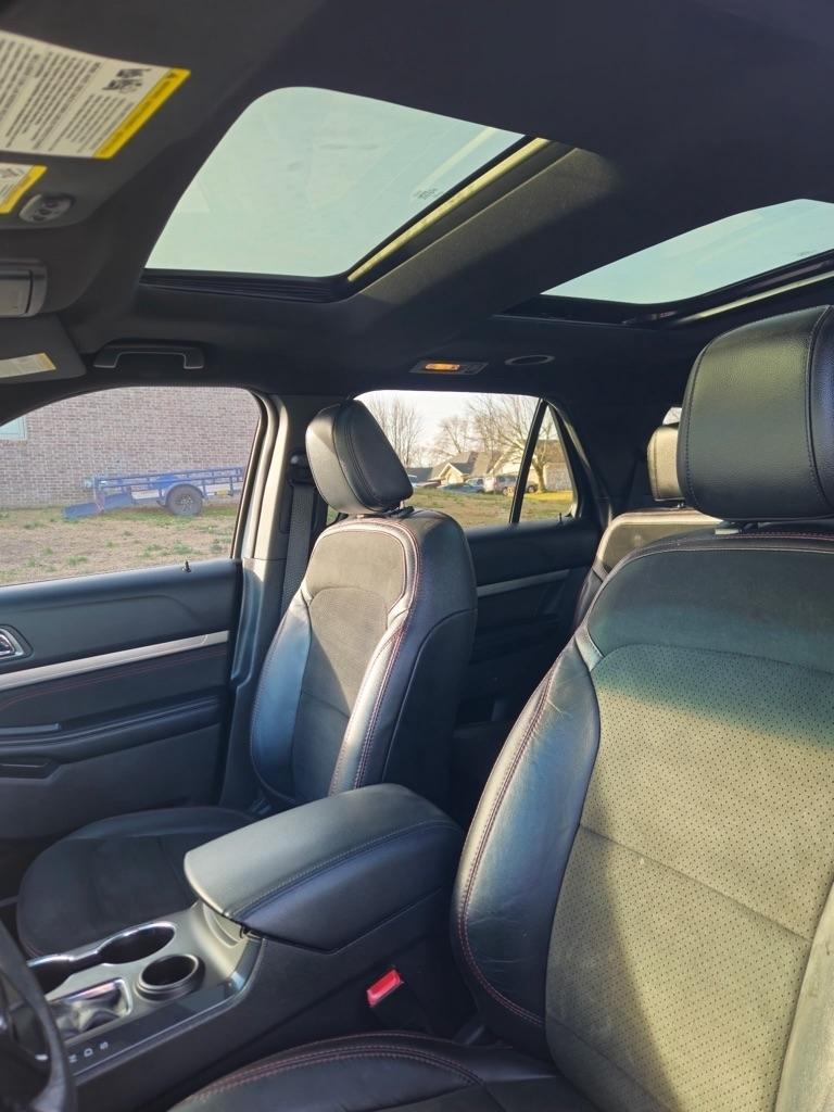 Ford Explorer XLT FWD 2018