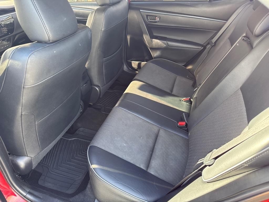 Toyota Corolla L 4-Speed AT 2016