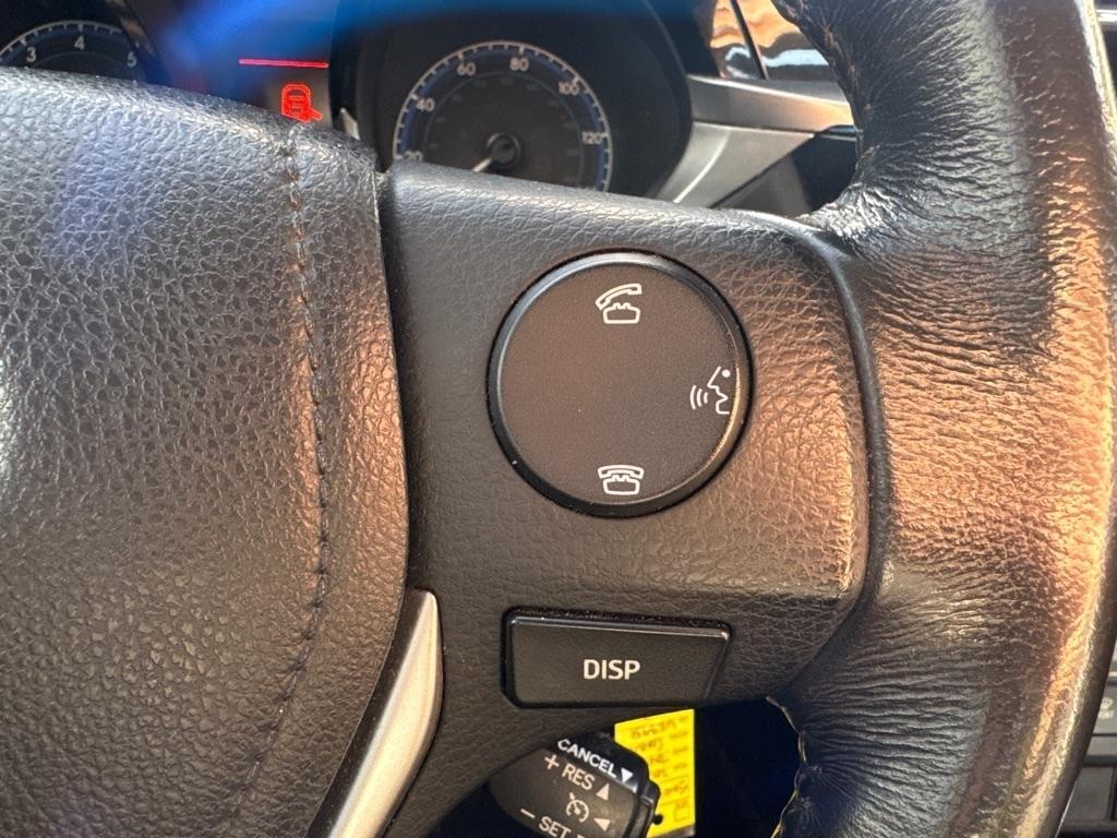 Toyota Corolla L 4-Speed AT 2016