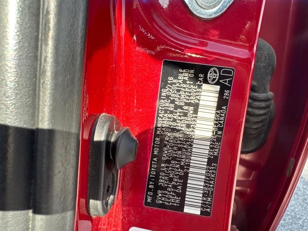 Toyota Corolla L 4-Speed AT 2016