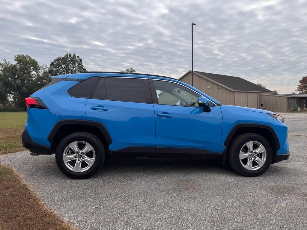Toyota RAV4 XLE 2021