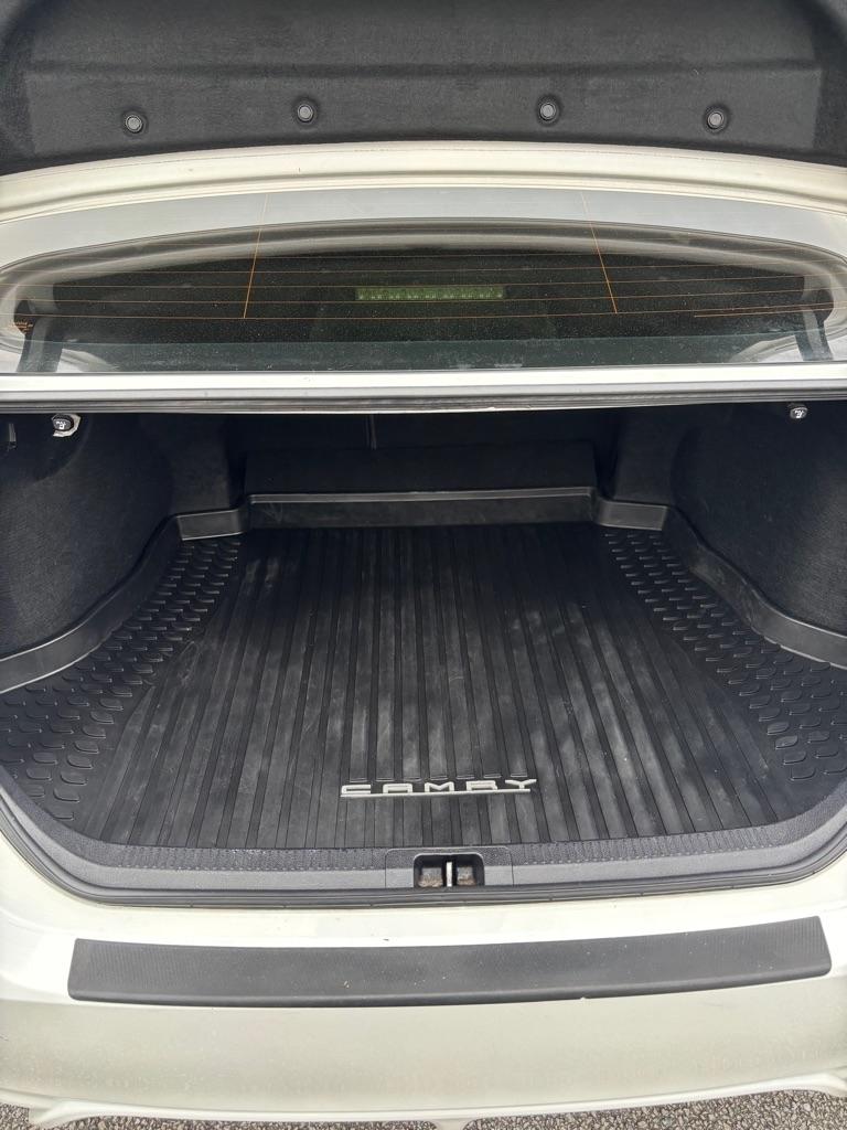 Toyota Camry SE 2019