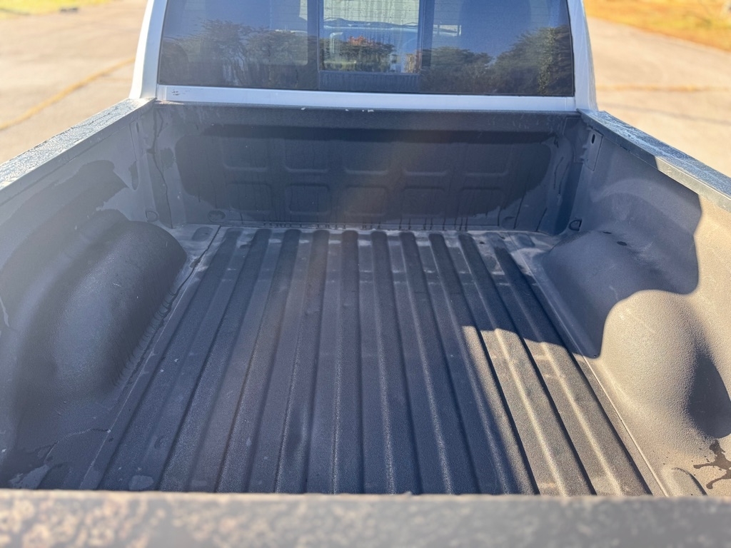 RAM 1500 SLT Crew Cab SWB 4WD 2018