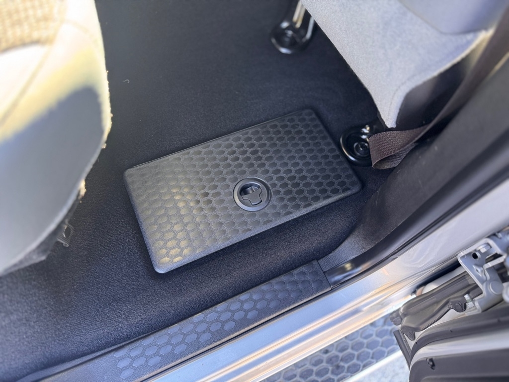 RAM 1500 SLT Crew Cab SWB 4WD 2018