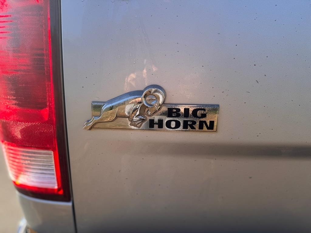 RAM 1500 SLT Crew Cab SWB 4WD 2018