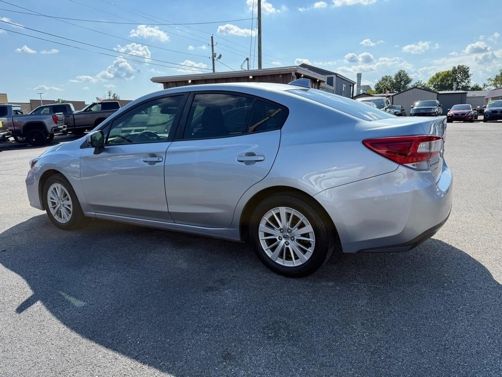 Subaru Impreza 2.0i Premium CVT 4-Door 2018