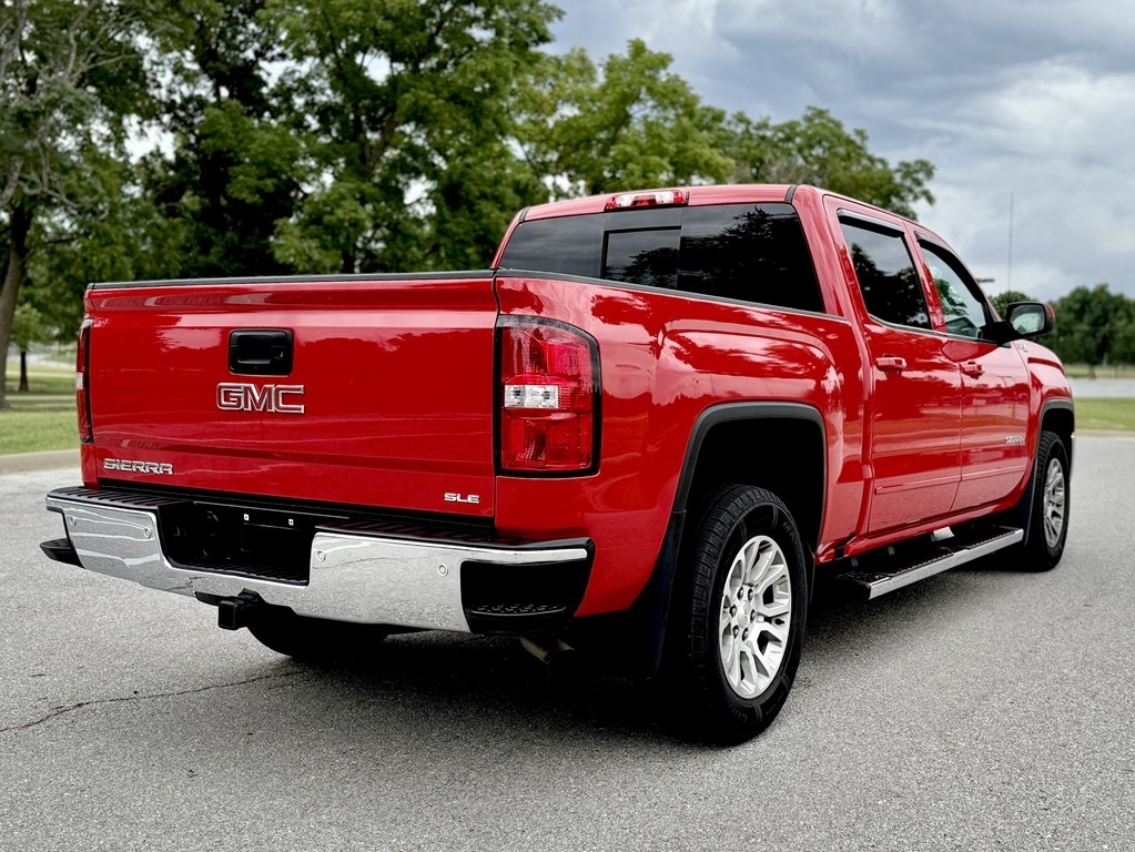 GMC Sierra 1500 SLE Crew Cab Long Box 4WD 2017