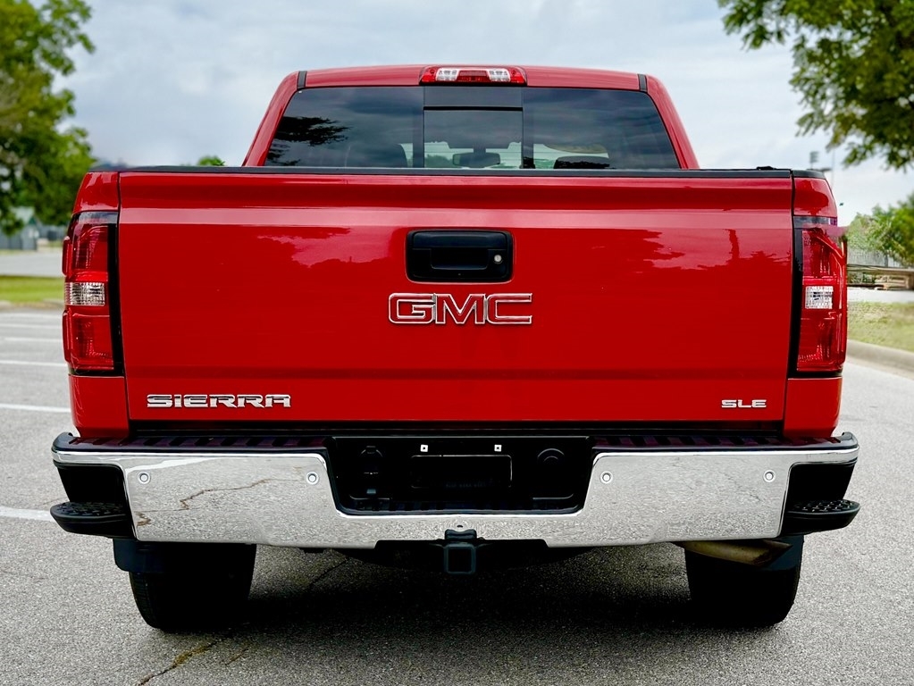 GMC Sierra 1500 SLE Crew Cab Long Box 4WD 2017