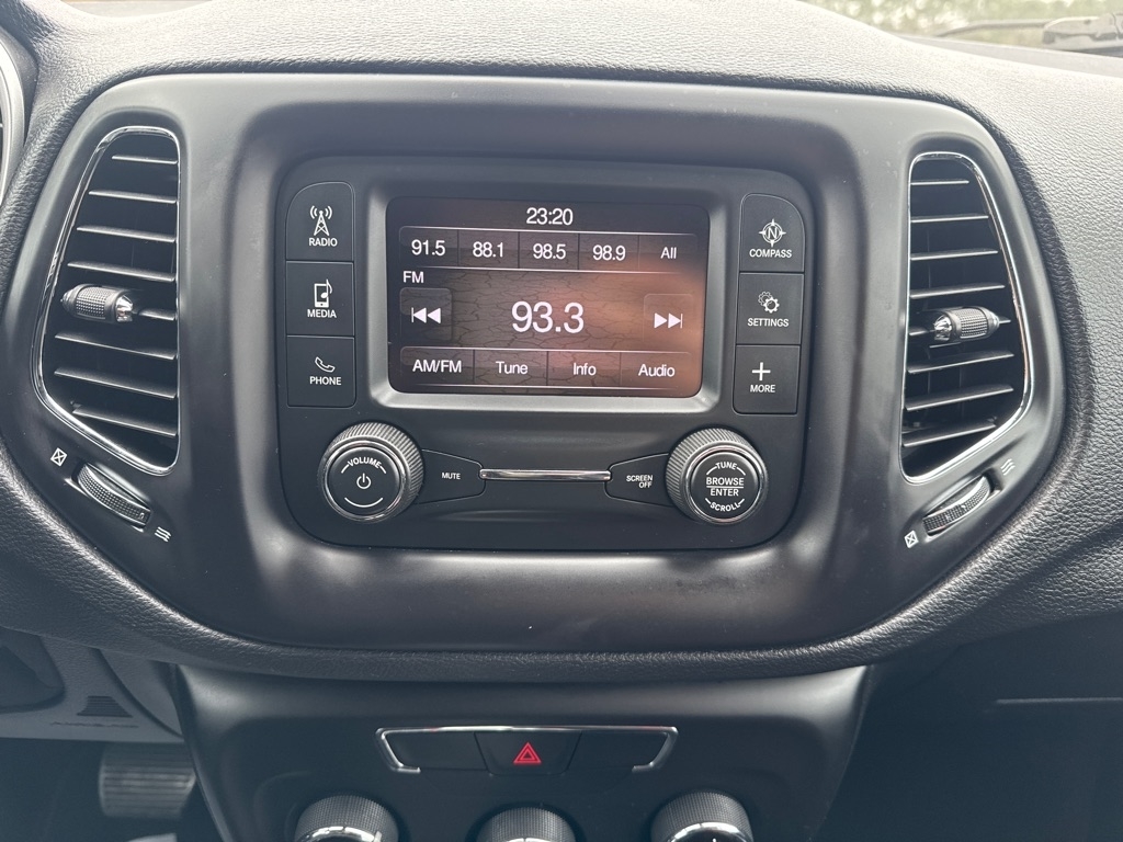 Jeep Compass Latitude FWD 2018