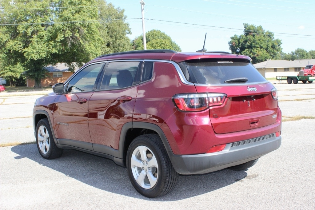 Jeep Compass Latitude FWD 2021