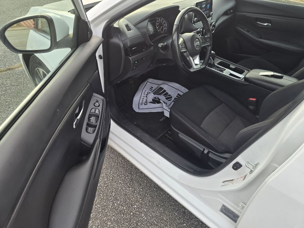 Nissan Sentra SV 2022