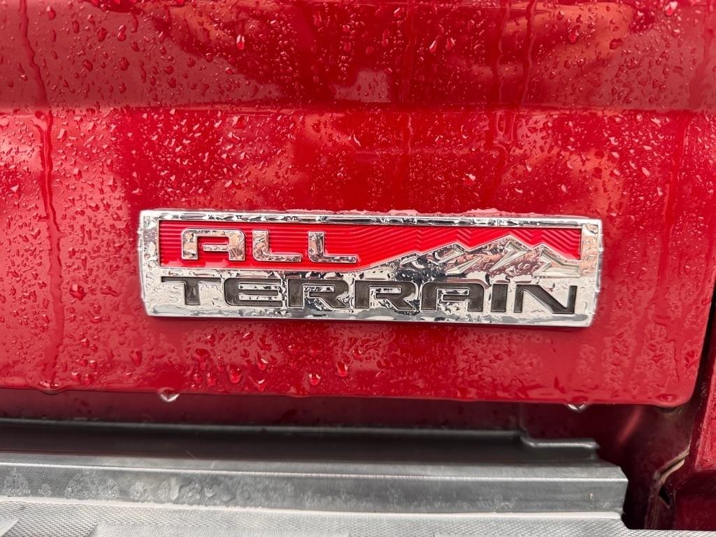 GMC Sierra 1500 SLT Crew Cab Long Box 4WD 2017