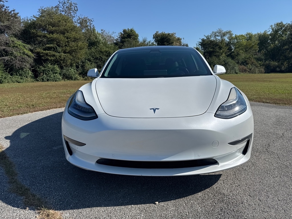 Tesla Model 3 Standard Range Plus 2020