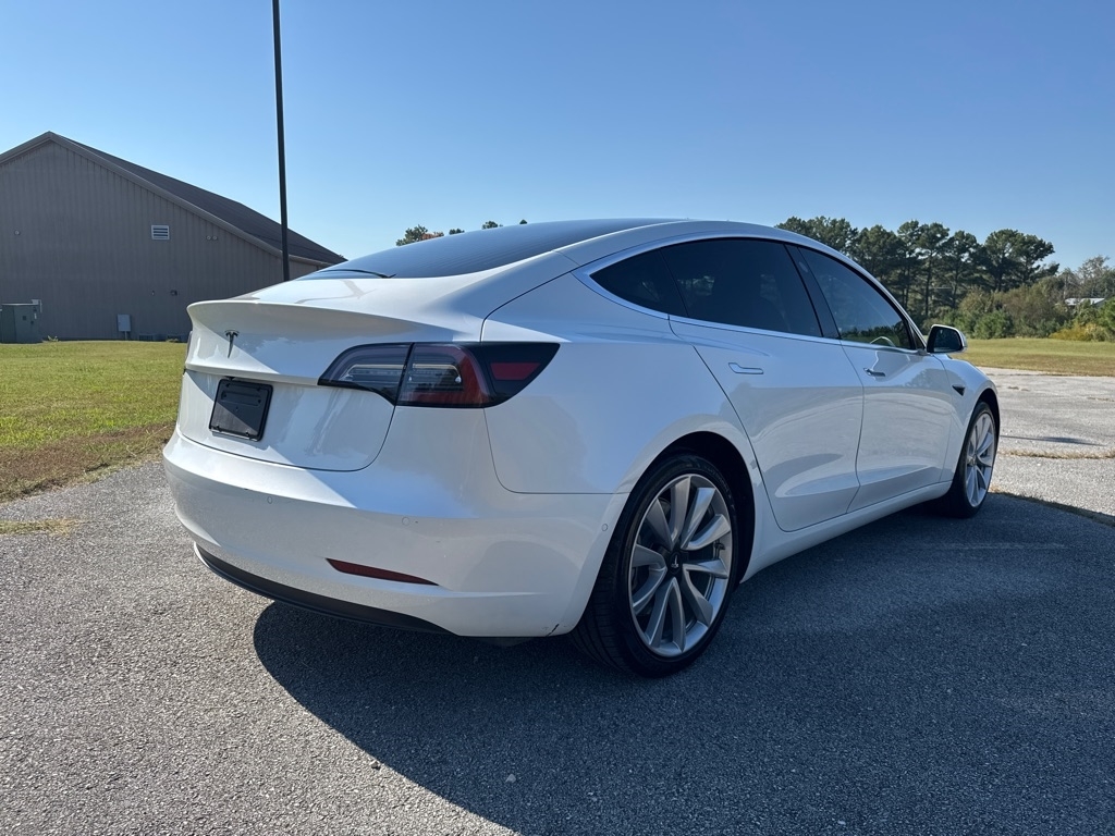 Tesla Model 3 Standard Range Plus 2020