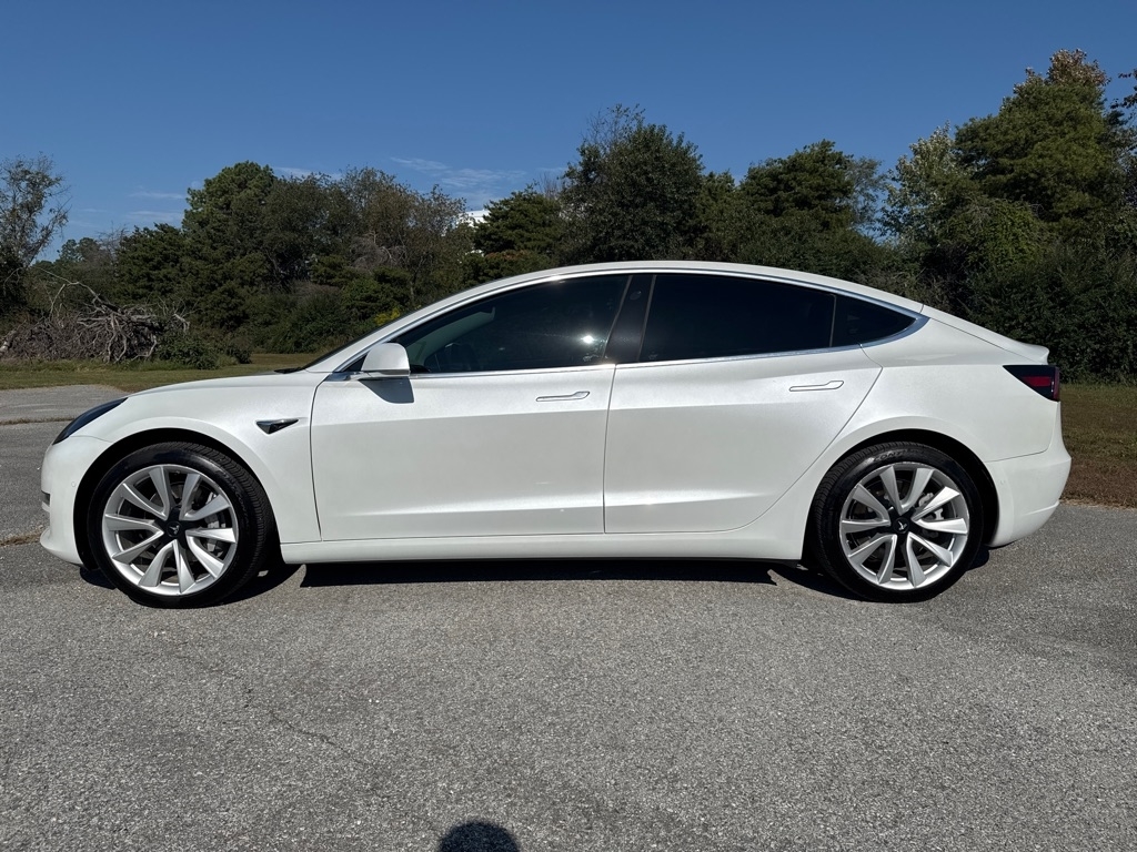 Tesla Model 3 Standard Range Plus 2020