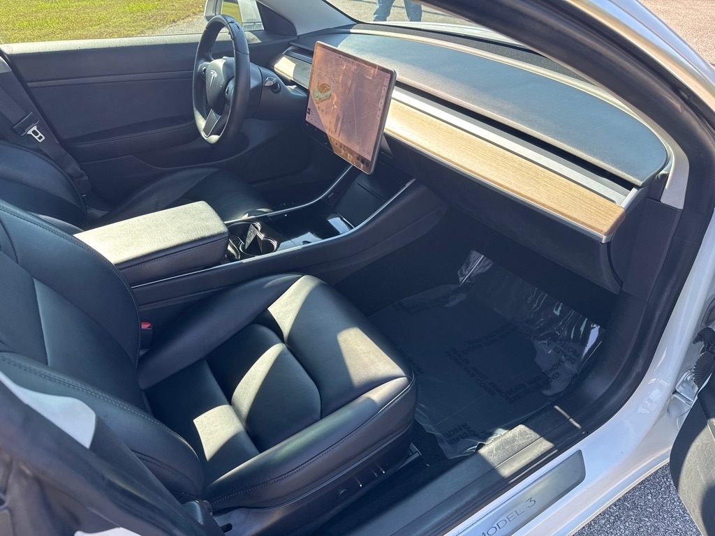 Tesla Model 3 Standard Range Plus 2020