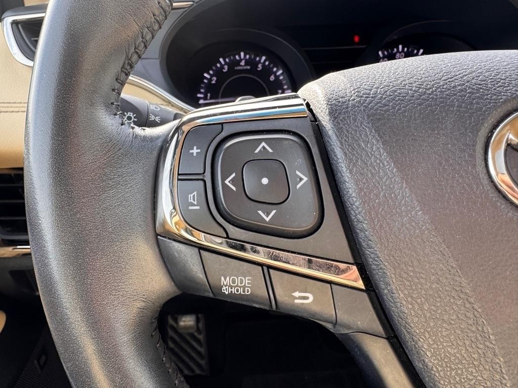 Toyota Avalon XLE 2017