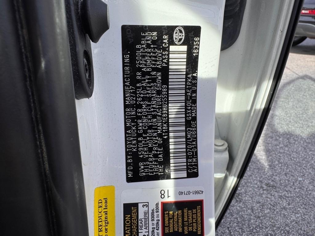 Toyota Avalon XLE 2017