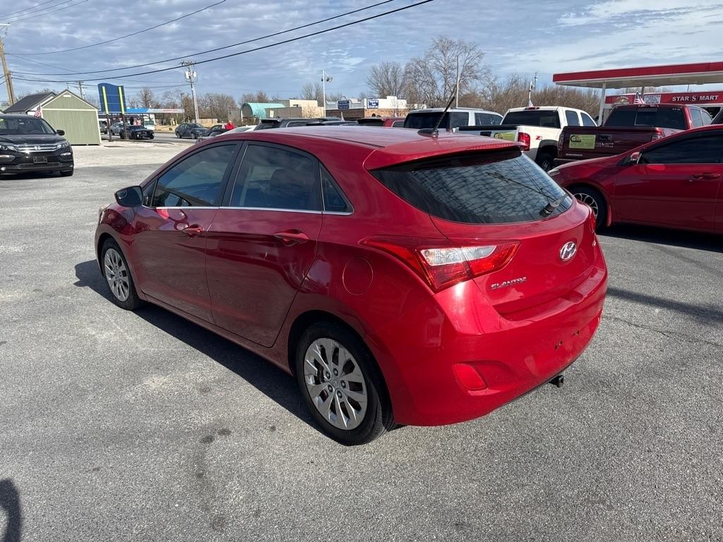 Hyundai Elantra GT A/T 2016
