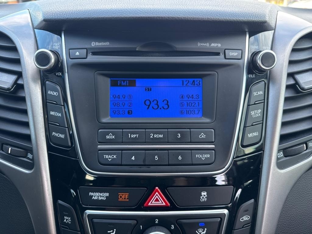 Hyundai Elantra GT A/T 2016